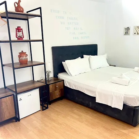 Отель Budget 3*