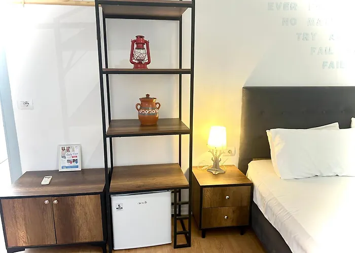 Budget 3* Τίρανα